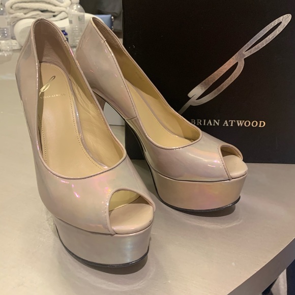 Brian Atwood Pearlized Patent Platform Heels - Picture 1 of 8